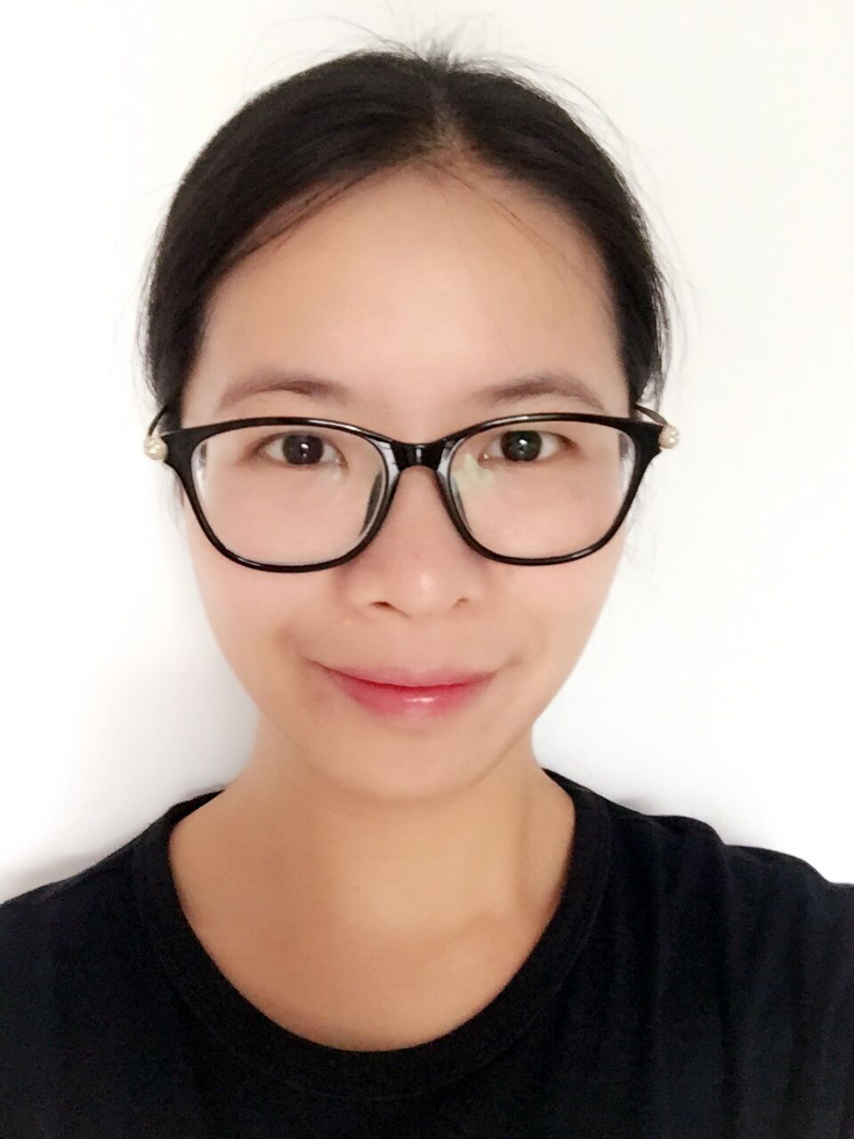 羅瑩 羅瑩